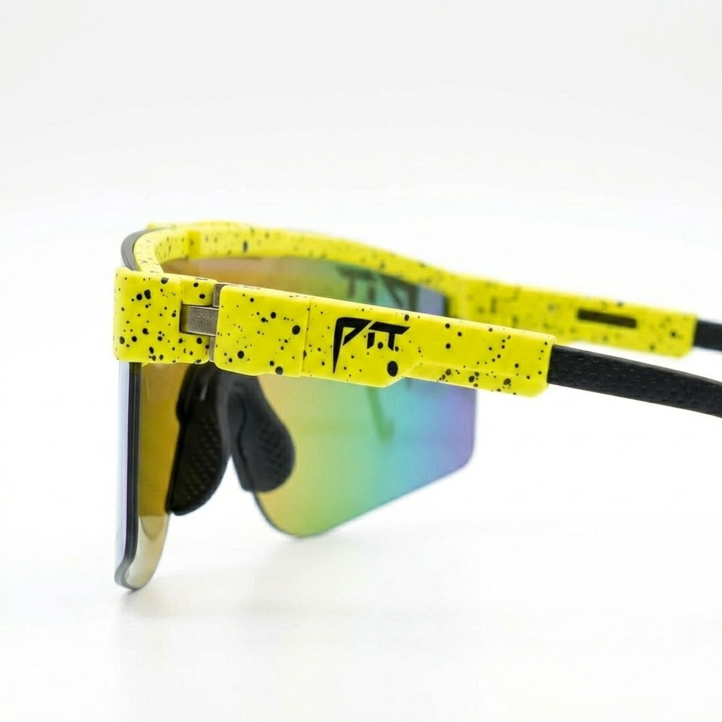 Oakley-C15-angled-frame-aerodynamic-shot