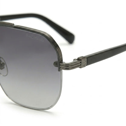 Close-up of 7A quality black shaded lenses on Balmain 72386.